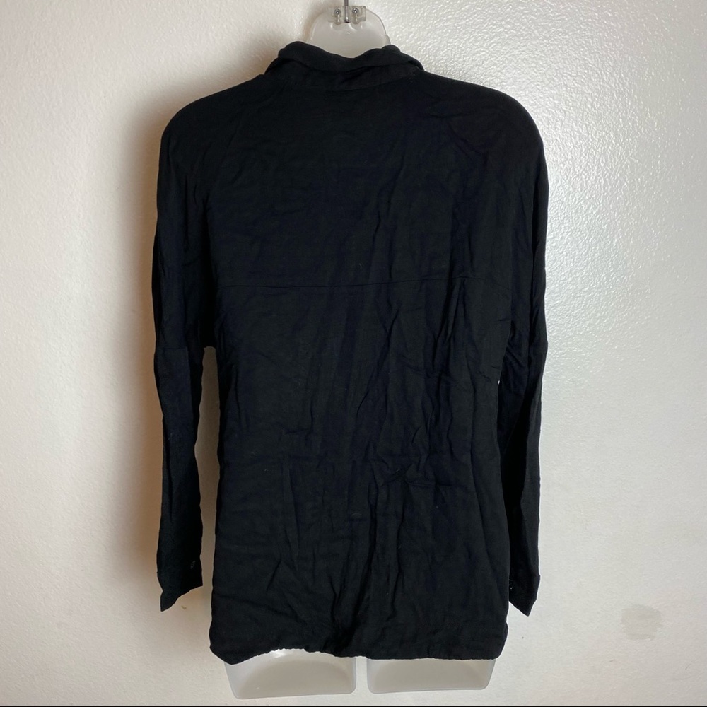 Zara black button up top with pearls on the shoulders - Picture 6 of 13